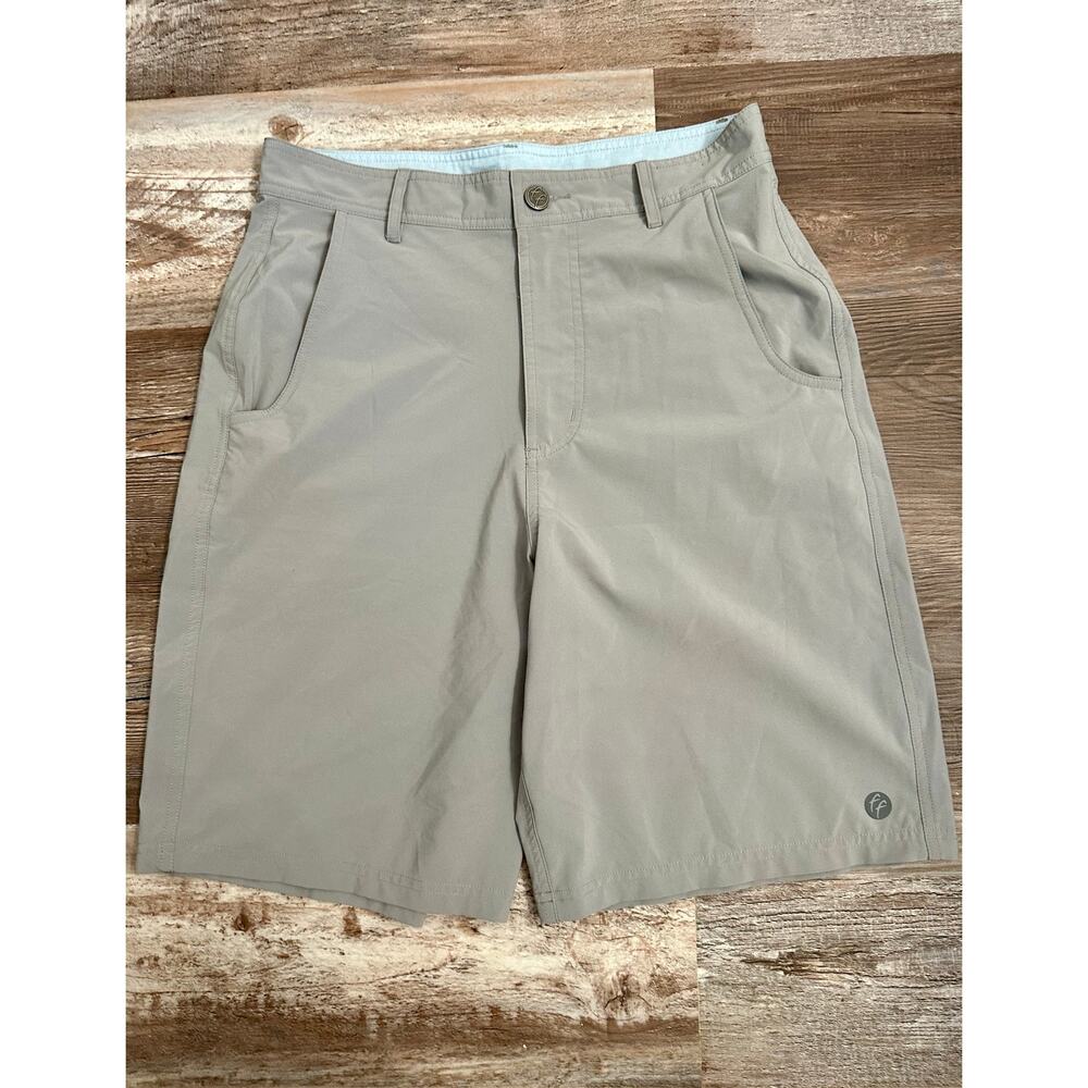 FREE FLY men’s golf performance shorts in gray size 30